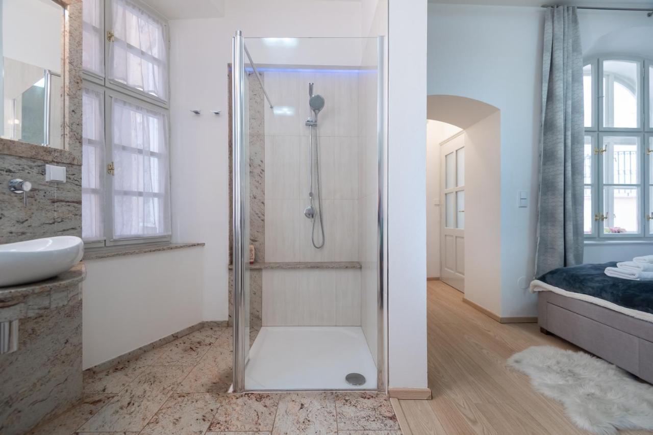 Quiet Apartment In The Heart Of Old Town Centre Prága Kültér fotó